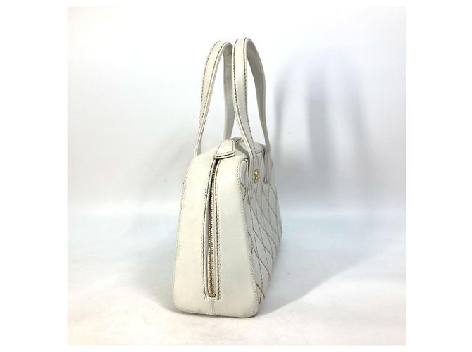 Chanel Vintage Mini Duffle Tasche Weiß - Ansicht 3