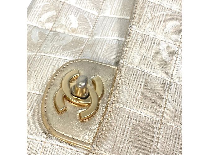 Borsa a tracolla Chanel CC Mark Double Chain Beige - vista 13