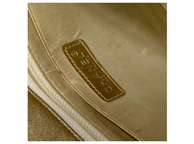 Borsa a tracolla Chanel CC Mark Double Chain Beige - vista 15