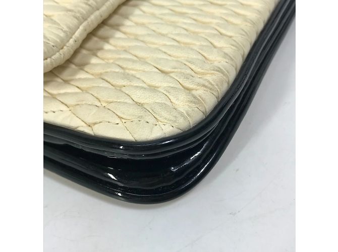 Borsa a spalla in pelle bianca Chanel Bianco - vista 6