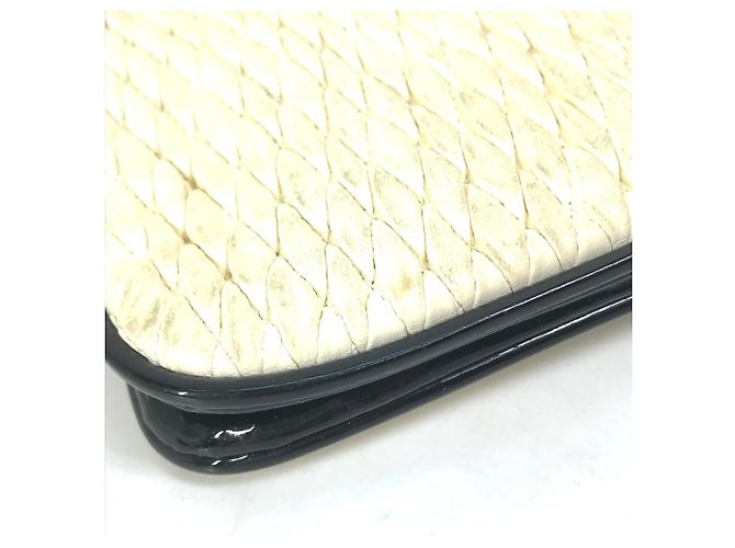Borsa a spalla in pelle bianca Chanel Bianco - vista 8