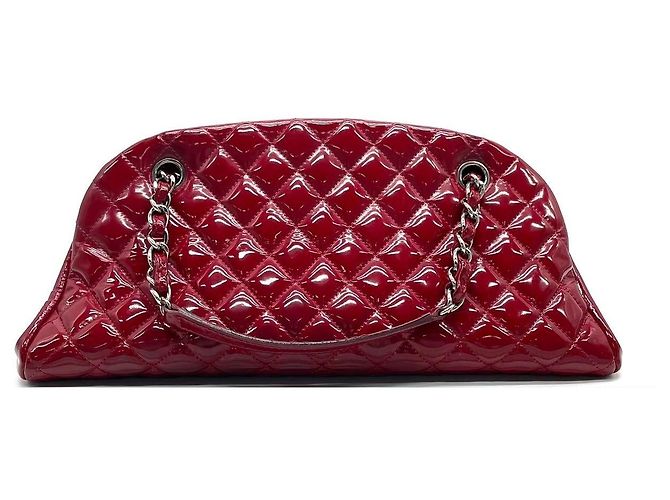 Bowling Borsa Chanel Rossa in vernice Rosso - vista 2