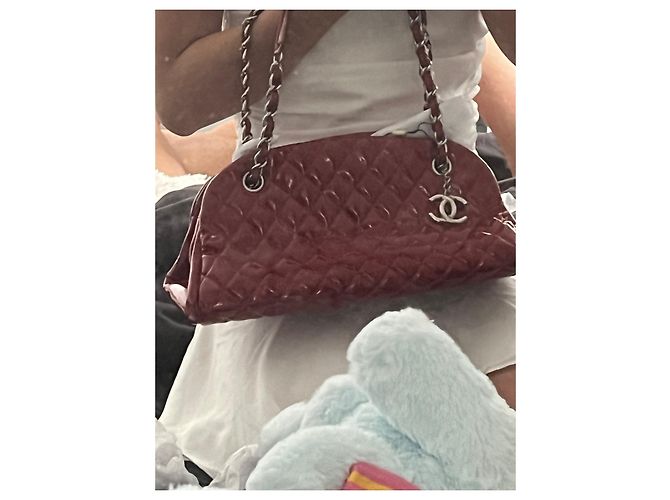Bowling Borsa Chanel Rossa in vernice Rosso - vista 20