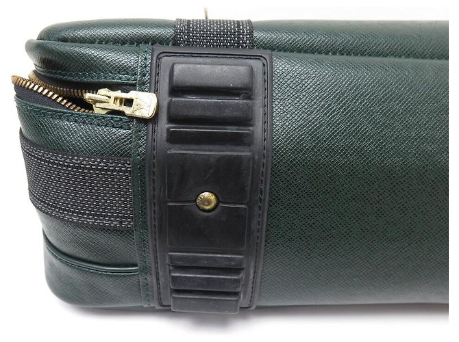 BORSA DA VIAGGIO LOUIS VUITTON SATELLITE 55 IN PELLE TAIGA VERDE - vista 10
