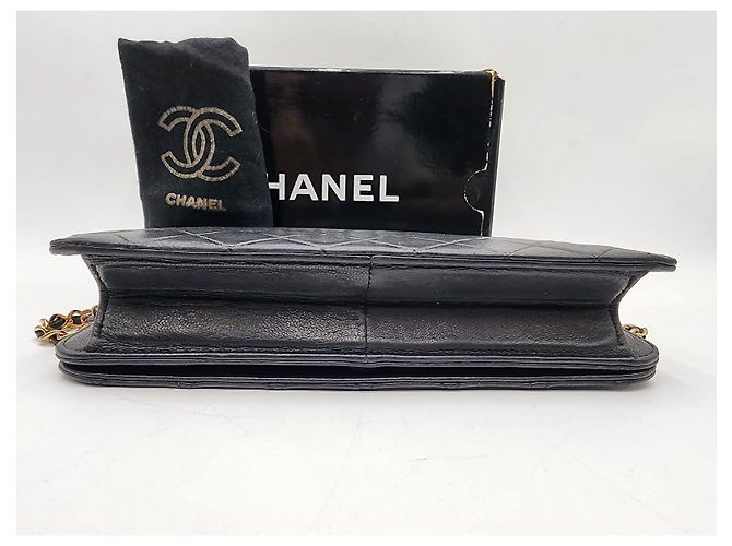 Chanel Classico Senza Tempo con Patta Singola Trapuntata Nero - vista 11