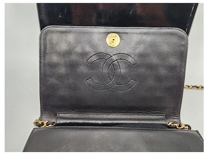 Chanel Classico Senza Tempo con Patta Singola Trapuntata Nero - vista 13