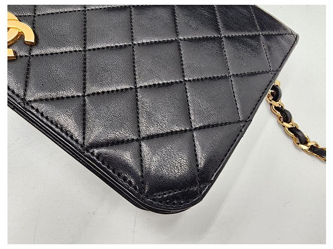 Chanel Classico Senza Tempo con Patta Singola Trapuntata Nero - vista 7