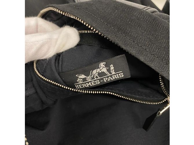 Borsa a Spalla MM Acapulco di Hermès Nero - vista 5