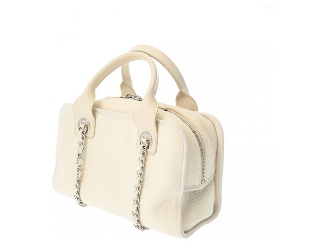 Borsa da bowling Chanel Deauville Bianco sporco - vista 2