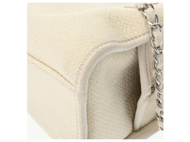 Borsa da bowling Chanel Deauville Bianco sporco - vista 7
