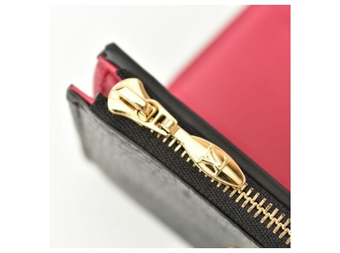 Capucines Billetera plegable Taurillon Noir Louis Vuitton Negro - vista 7