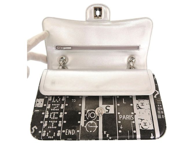 Borsa a spalla Chanel Matelassé 25 Stampa a Doppio Faldone Nero Argento - vista 6