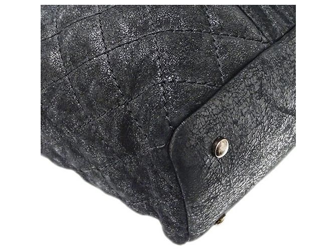 Borsa Tote Chanel Boy in suede nero - vista 12
