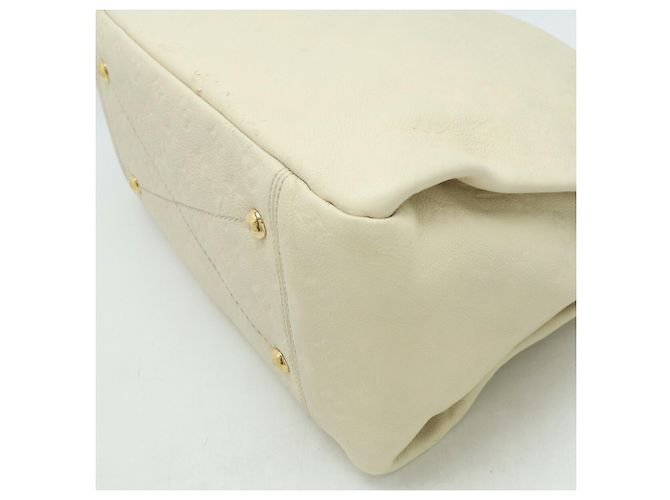 Borsa a Spalla Artsy MM in Monogram Empreinte Louis Vuitton Bianco - vista 4