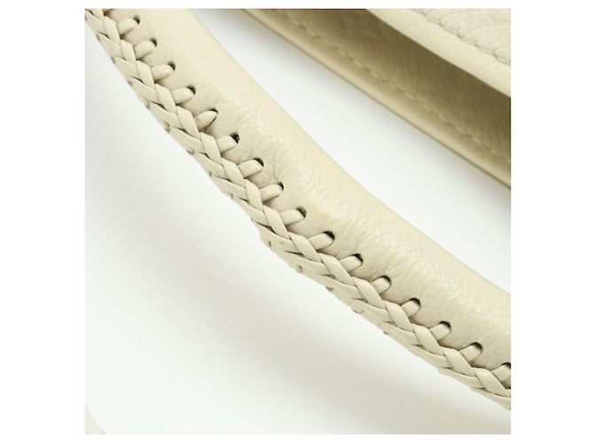 Borsa a Spalla Artsy MM in Monogram Empreinte Louis Vuitton Bianco - vista 5