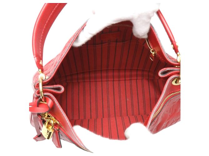 Bolsa Spontini em Monogram Empreinte Louis Vuitton Vermelho - vista 13