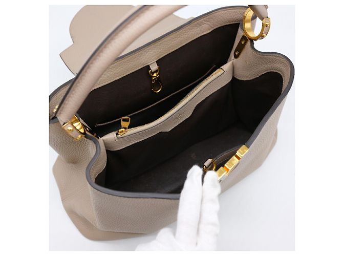 Borsa Louis Vuitton Parnassus Capucines MM - vista 11