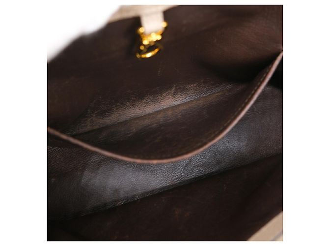 Borsa Louis Vuitton Parnassus Capucines MM - vista 13