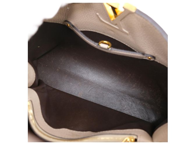 Borsa Louis Vuitton Parnassus Capucines MM - vista 14