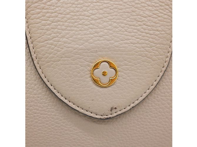 Borsa Louis Vuitton Parnassus Capucines MM - vista 3