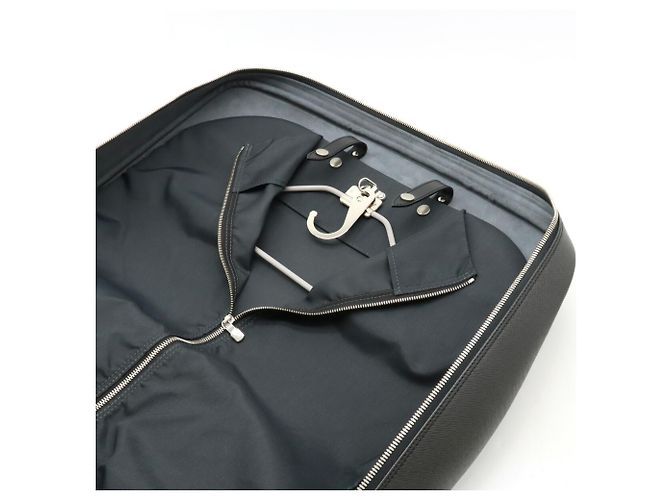 Borsa Boston Elanga Taiga di Louis Vuitton Grigio - vista 8