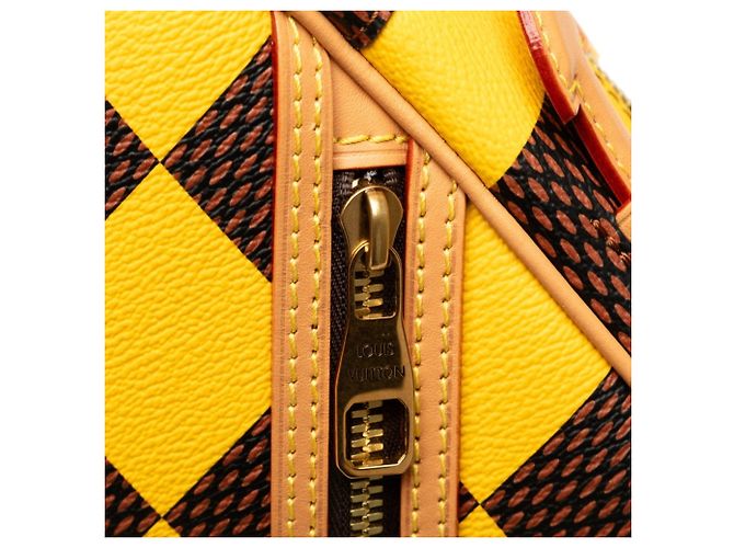 Borsa a spalla Damier Pop Chess di Louis Vuitton Giallo - vista 7