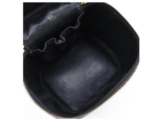 Borsa Vanity in pelle caviar di Chanel - vista 6