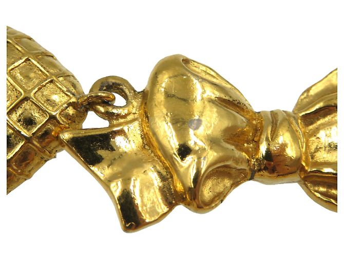 Orecchini in metallo dorato con nastro Chanel D'oro - vista 5