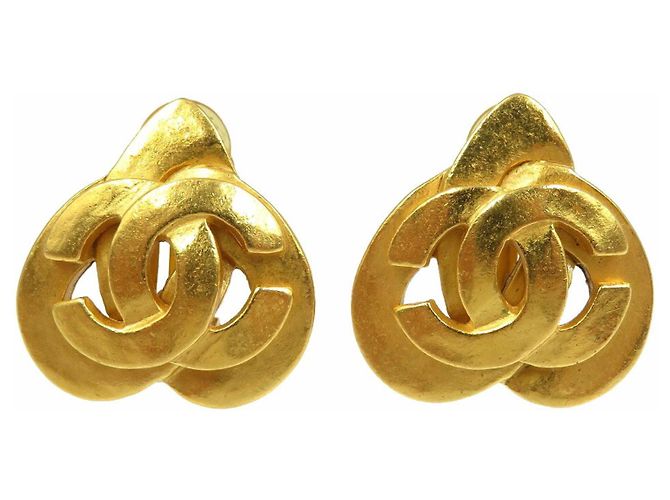 Orecchini in metallo dorato Chanel Coco Mark 97P D'oro - vista 2