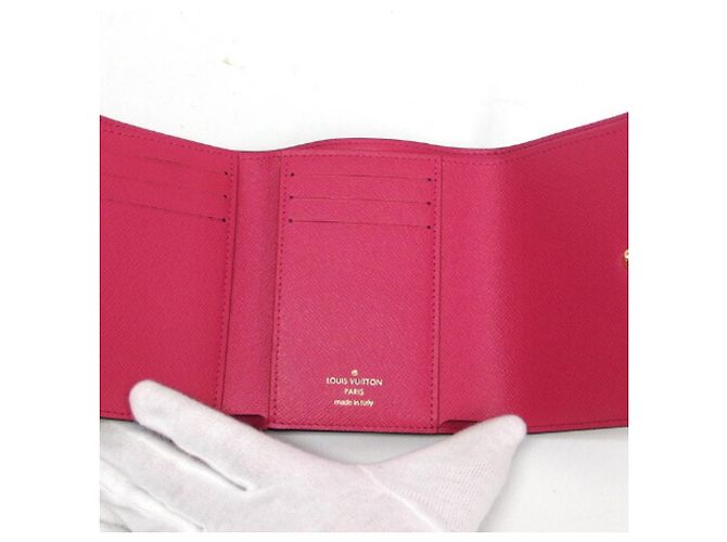 Cartera Tri-fold Victorine Monogram Vivienne de Louis Vuitton Fucsia - vista 6