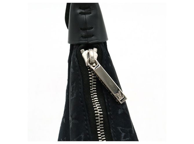 Pochette Little Boulogne in satin Monogram Louis Vuitton Nero Monogramma - vista 8