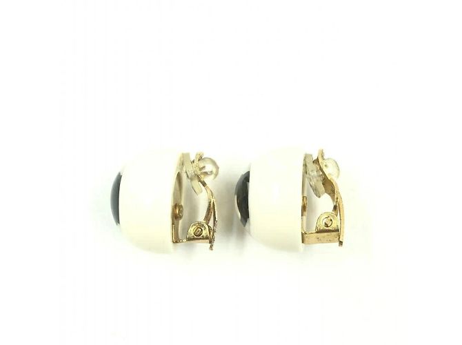 Orecchini in resina con clip Chanel Coco Mark - vista 2