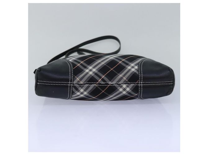 Borsa a spalla Burberry Nova Check Blue Label in nylon nero Auth 80167 - vista 5