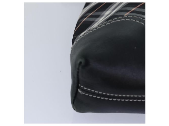 Borsa a spalla Burberry Nova Check Blue Label in nylon nero Auth 80167 - vista 9