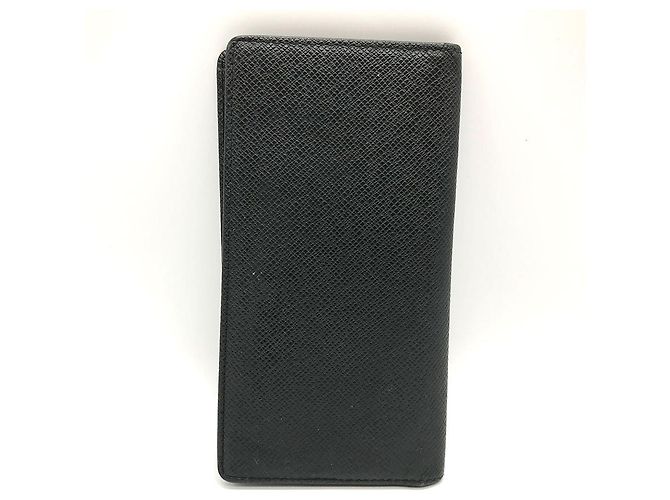 Cartera larga Taiga Louis Vuitton M30394 Negro - vista 2
