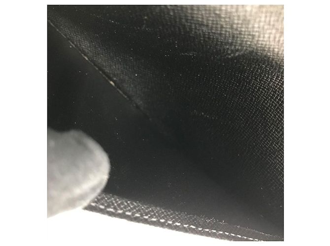 Cartera larga Taiga Louis Vuitton M30394 Negro - vista 5