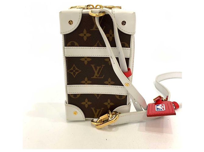 Borsa per telefono Monogram Soft Trunk Louis Vuitton M80102 Marrone - vista 2
