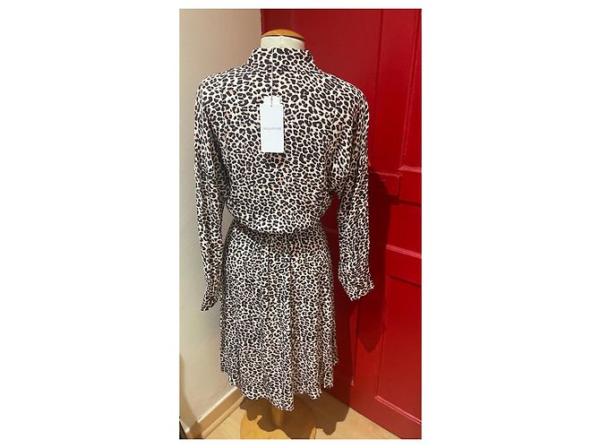 Vestido Zadig & Voltaire com Estampa de Onça em Viscose Estampa de leopardo - vista 2
