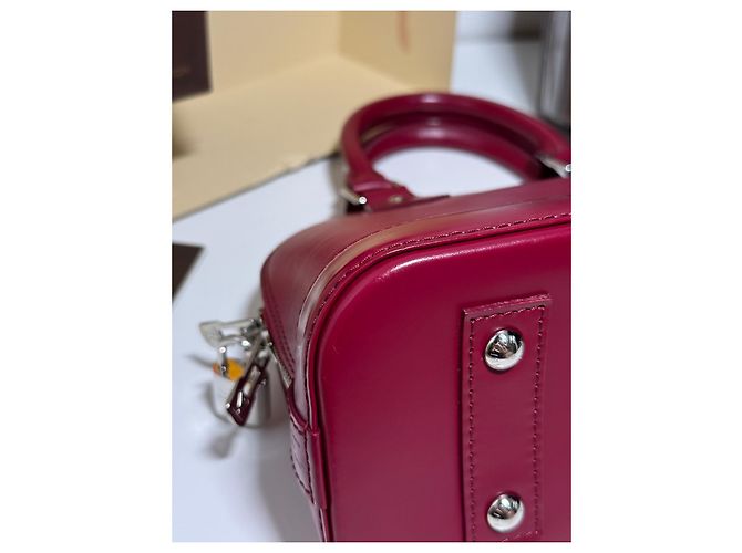 Borsa Louis Vuitton Alma BB Pelle Epi Rosa Fucsia Fuschia - vista 8