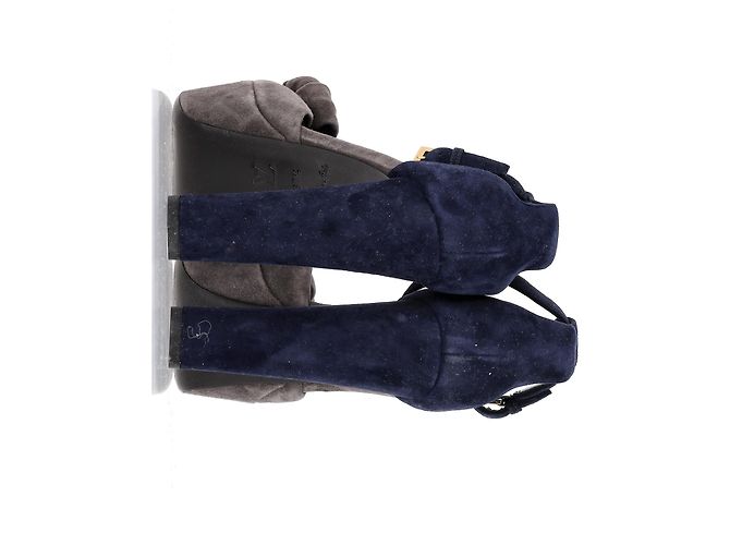 Sandali platform con dettaglio floreale Louis Vuitton in suede blu e grigio - vista 11
