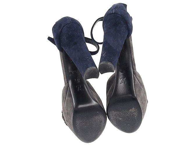 Sandali platform con dettaglio floreale Louis Vuitton in suede blu e grigio - vista 6