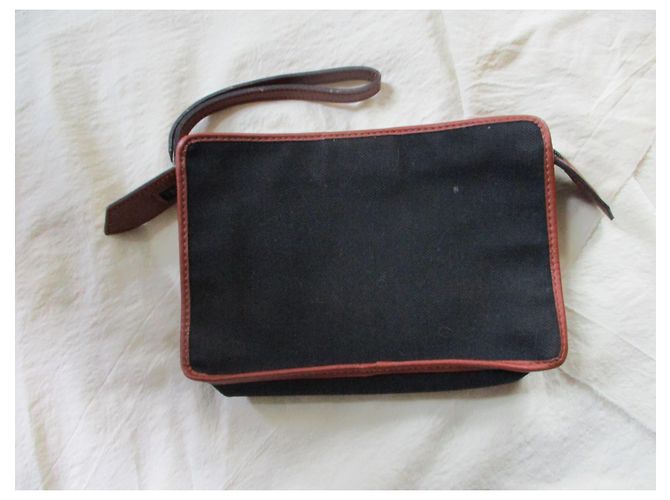 Yves Saint Laurent Pochette in tela nera Nero - vista 5