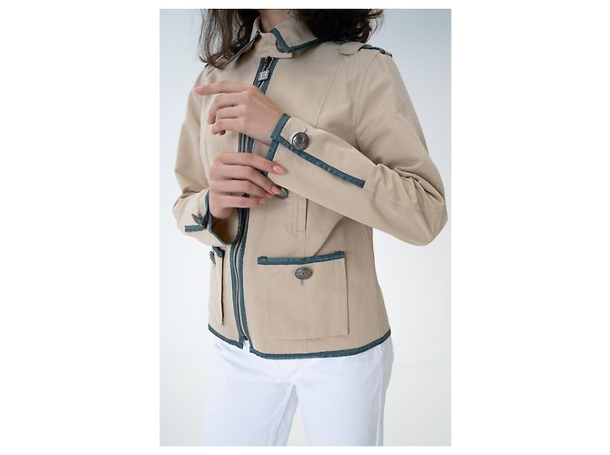 Selten! Chanel 2008 08P Jacke 2008 Karl Lagerfeld CC-Logo-Buttons Beige - Ansicht 4