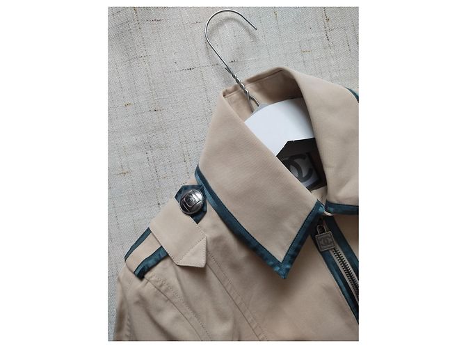 Selten! Chanel 2008 08P Jacke 2008 Karl Lagerfeld CC-Logo-Buttons Beige - Ansicht 9