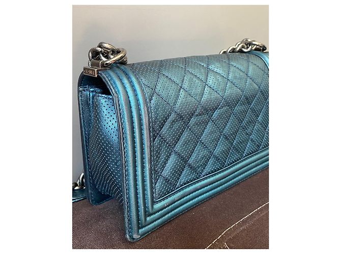 Chanel Borsa Boy Flap Blu Pelle Perforata - vista 7
