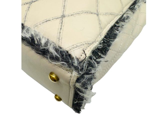 Borsa a catena matelassé Chanel Coco Mark Nero Beige - vista 7