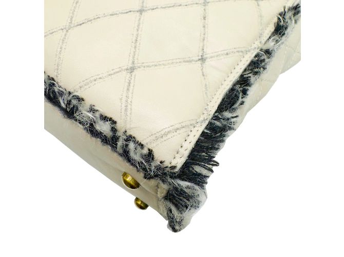 Borsa a catena matelassé Chanel Coco Mark Nero Beige - vista 9