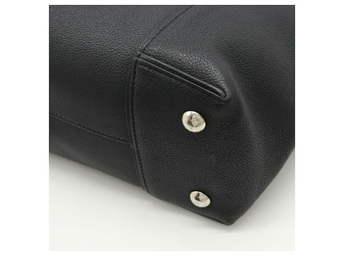 Borsa Tote Louis Vuitton Parnassus Lockit PM Nero - vista 3