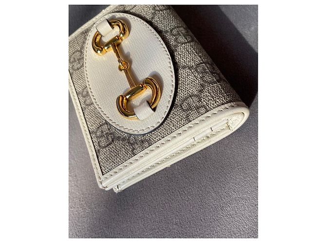 Billetera compacta Gucci Horsebit 1955 GG Supreme Cuero Blanco - vista 5