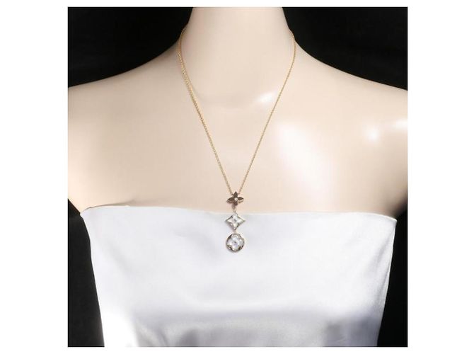 Collana Louis Vuitton Cravate Blossom Nacré D'oro - vista 3